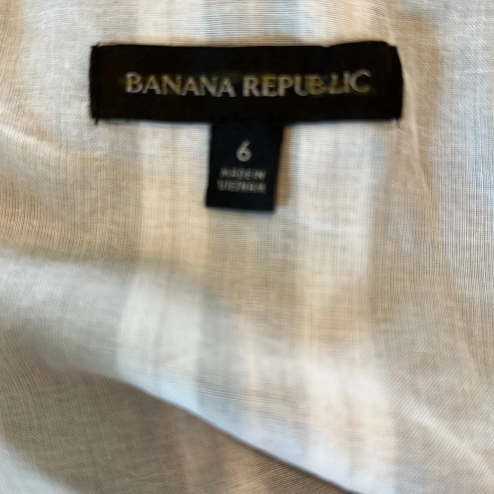 Banana Republic romper NWOT